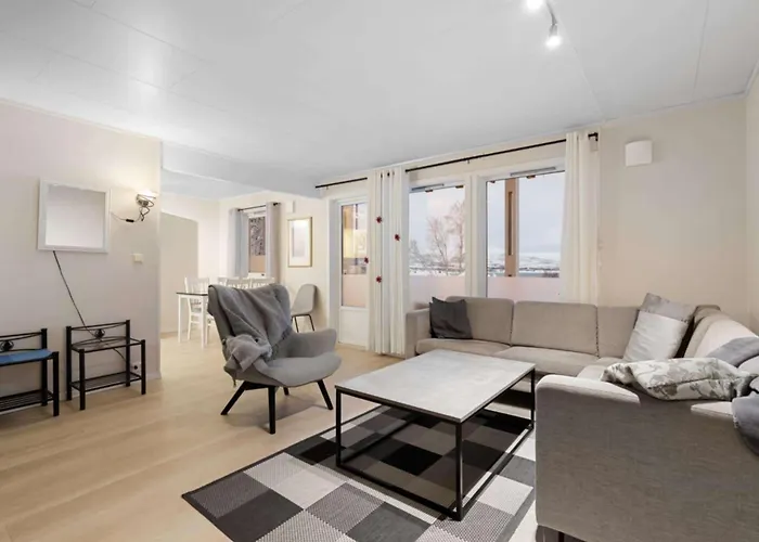 Lovly 3 Bedroom With The View Of Aurora Apartamento Tromsø