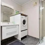 Lovly 3 Bedroom With The View Of Aurora شقة