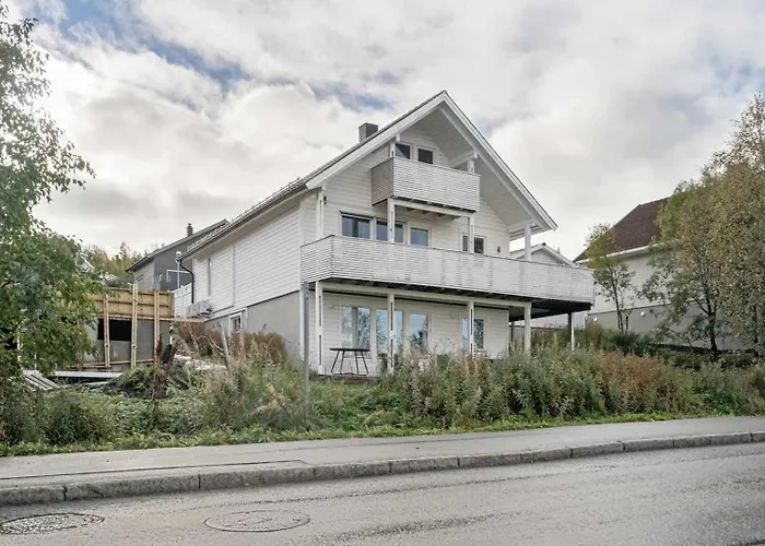 Daire Lovly 3 Bedroom With The View Of Aurora *